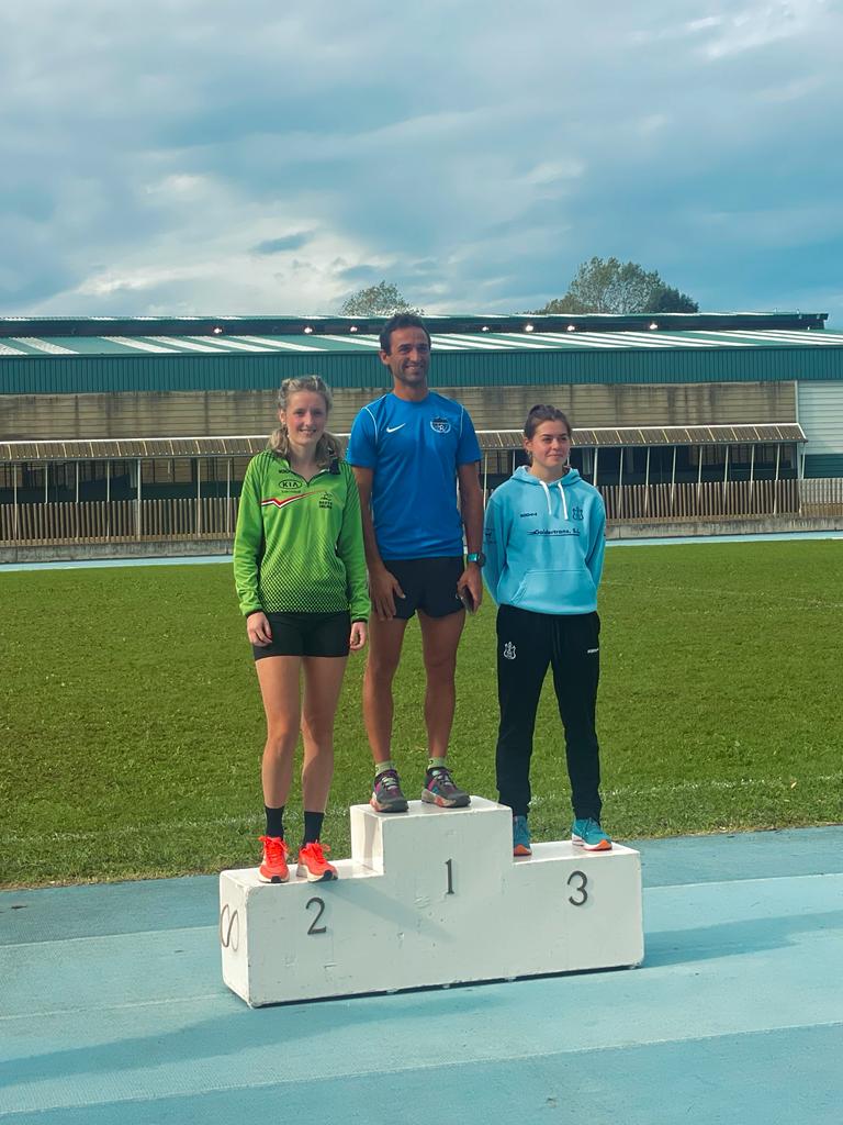 TRIUNFO DE CRISTOBAL EN DURANGO Y ANDONI EN CAPARROSO.