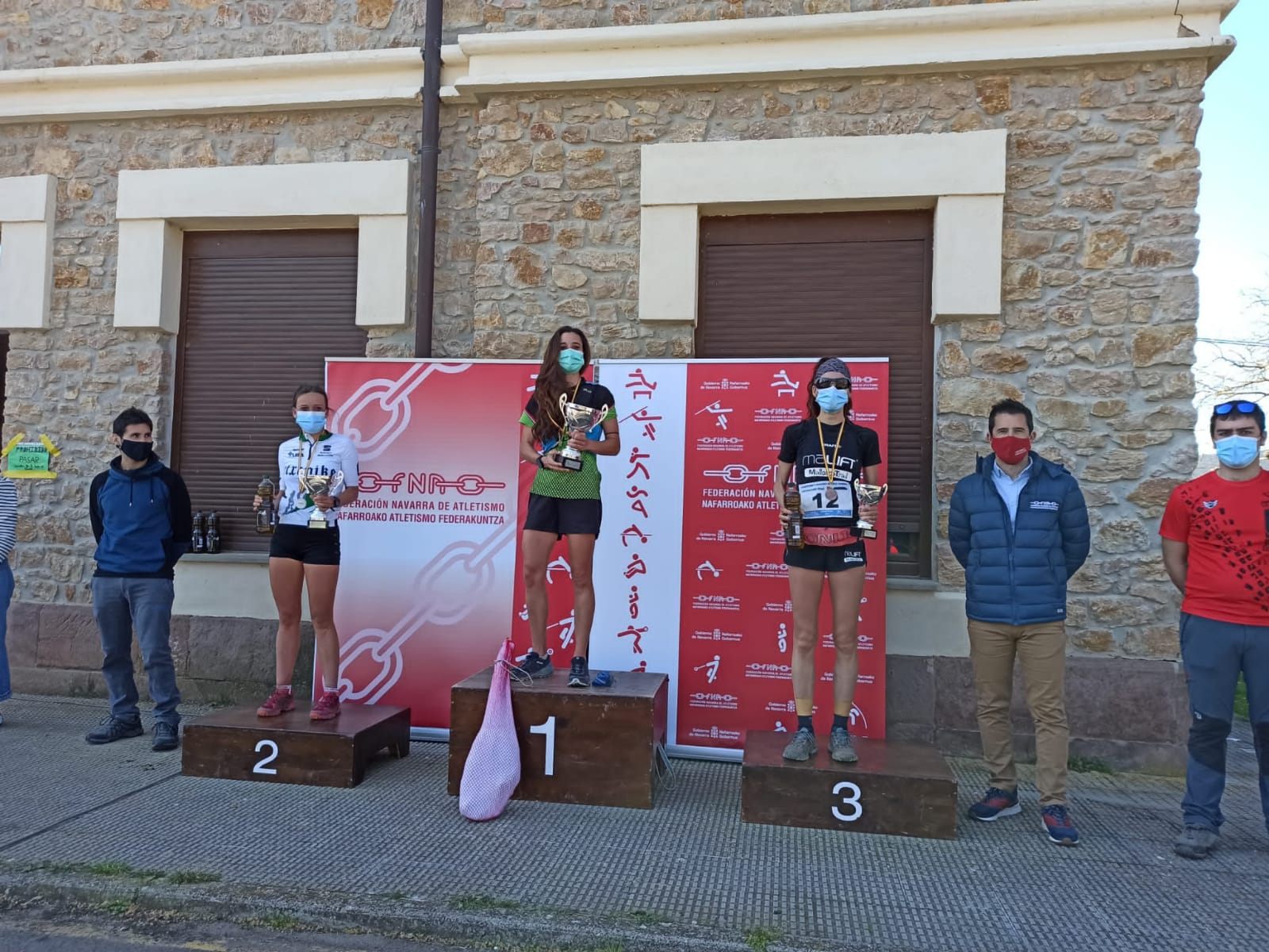 MARCAS PERSONALES EN PISTA PARA LAS ATLETAS DEL BESTE IRUÑA