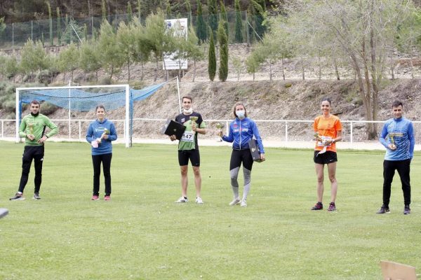 IZASKUN BEUNZA SIGUE PROGRESANDO ADECUADAMENTE EN EL 1.500 M.